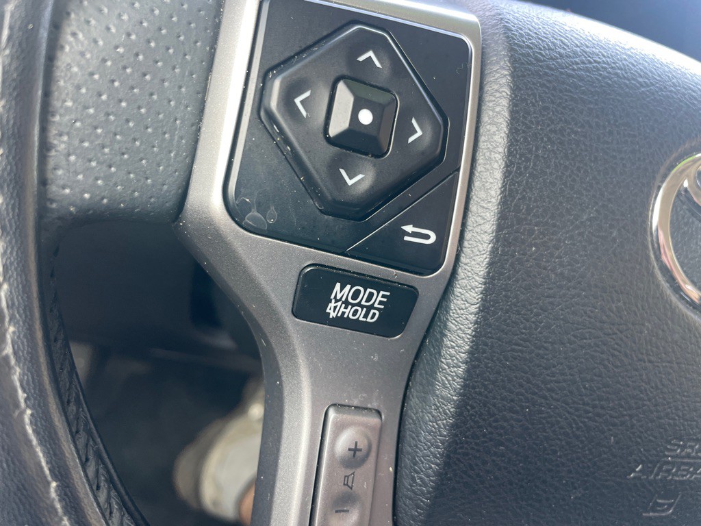 2018 Toyota 4Runner Image 26