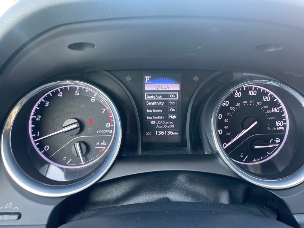 2020 Toyota Camry Image 16