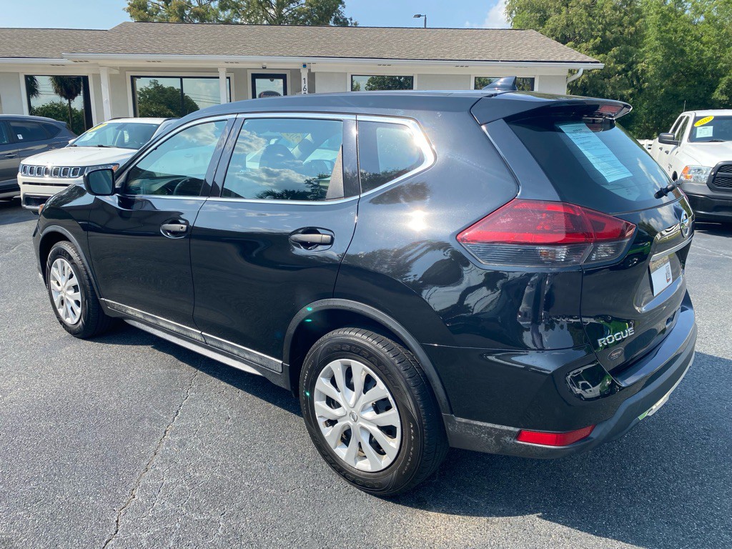 2020 Nissan Rogue Image 4