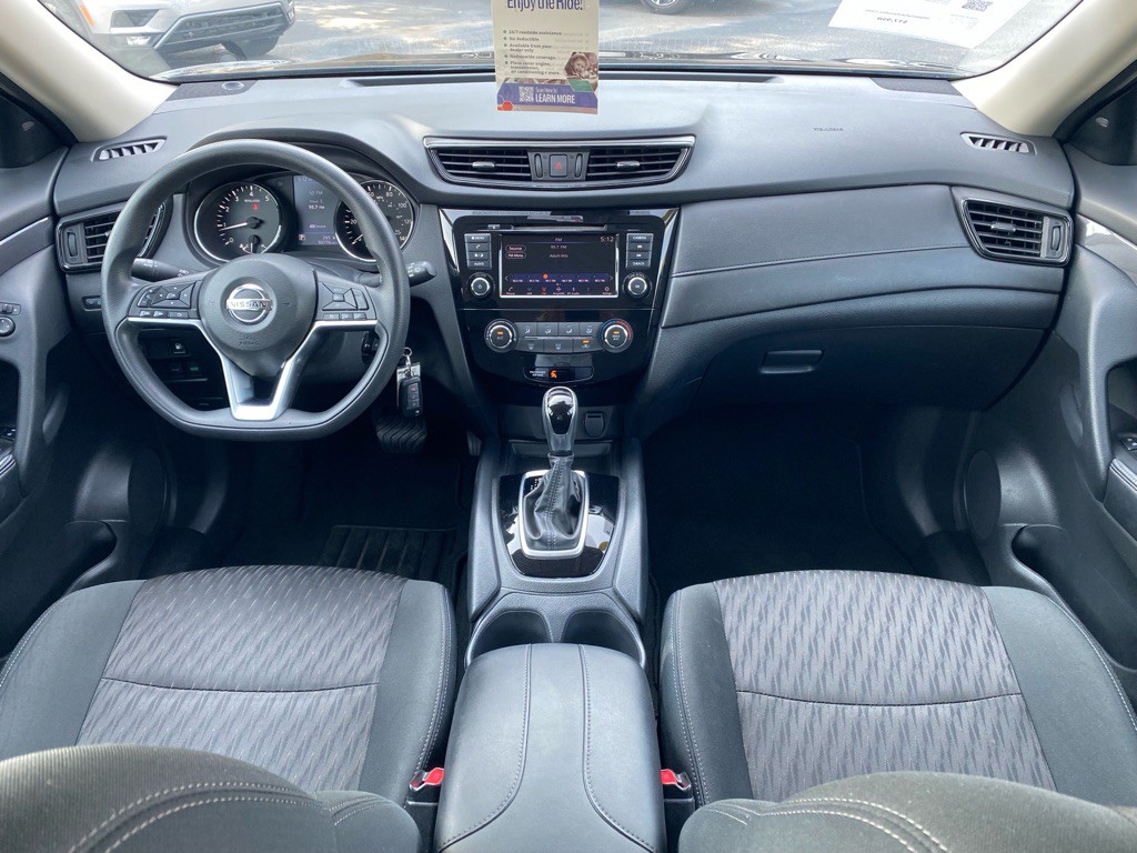 2020 Nissan Rogue Image 12
