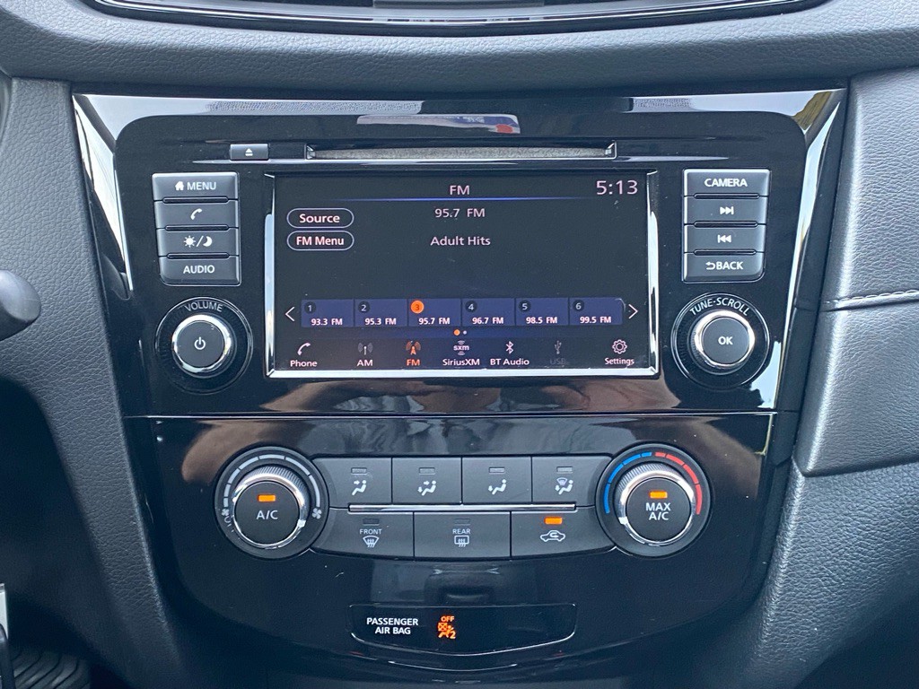 2020 Nissan Rogue Image 19