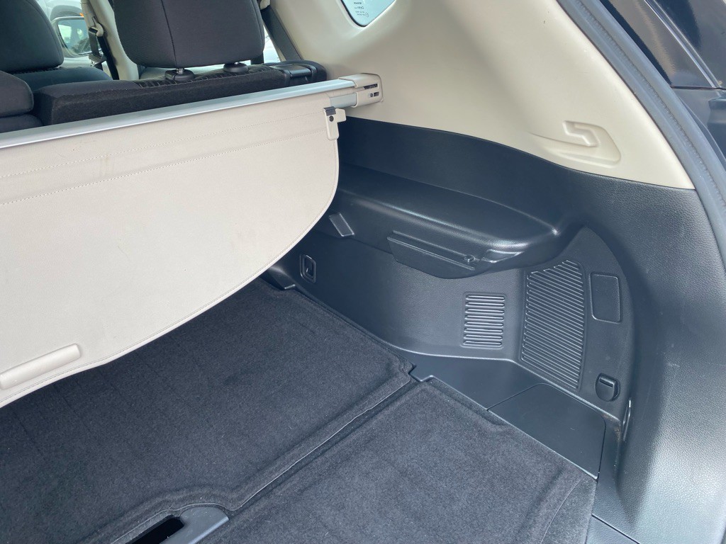 2020 Nissan Rogue Image 55