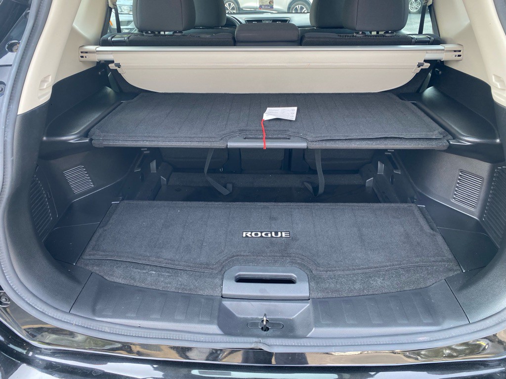 2020 Nissan Rogue Image 59