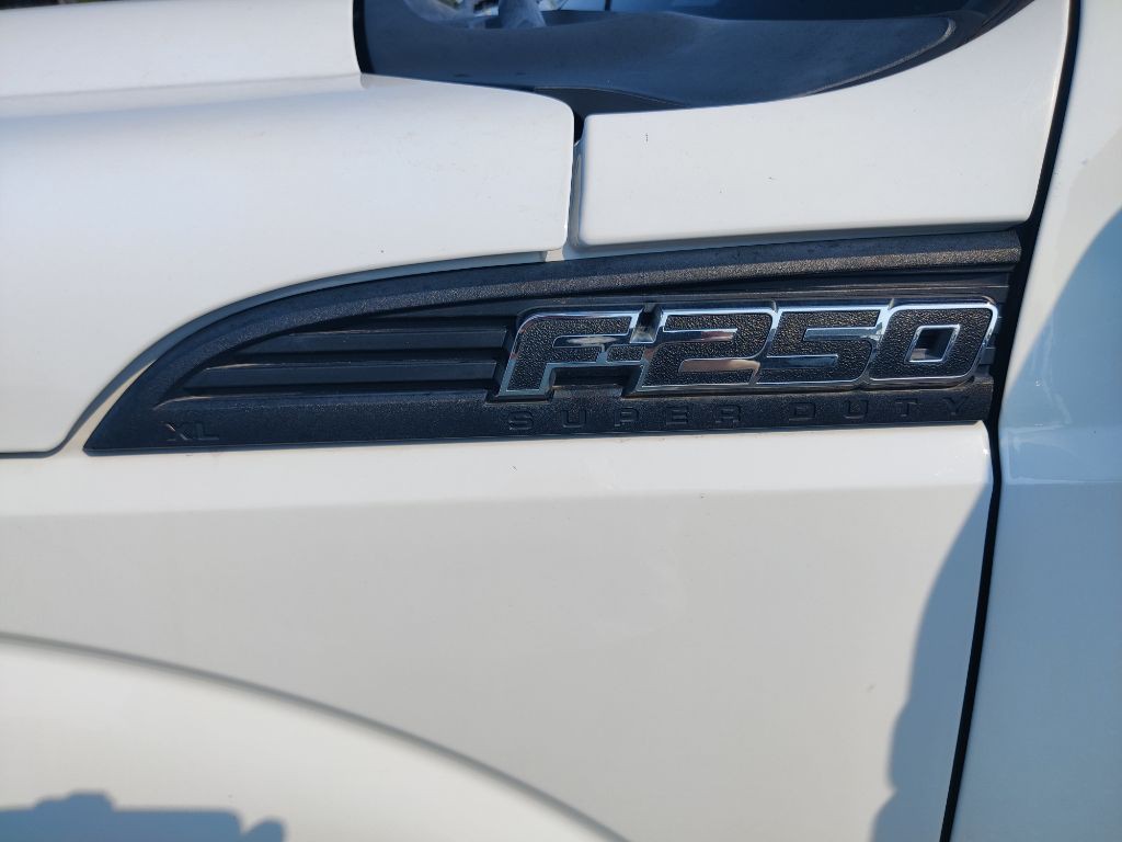 2016 Ford F-250 Image 24