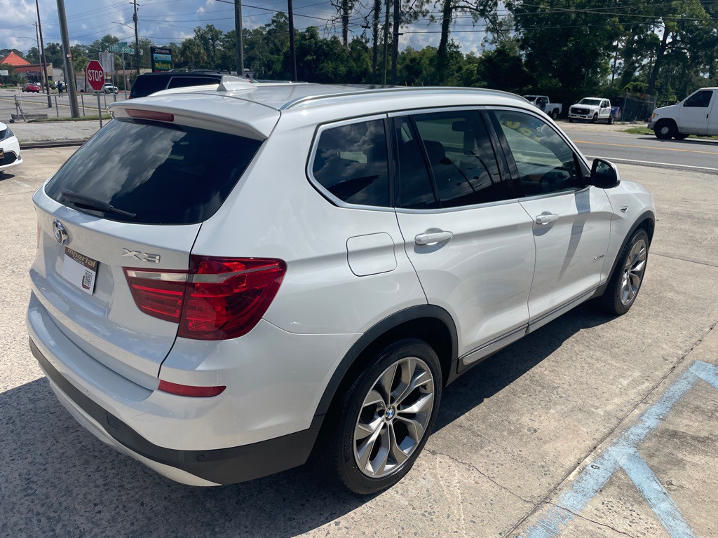 2017 BMW X3 Image 5