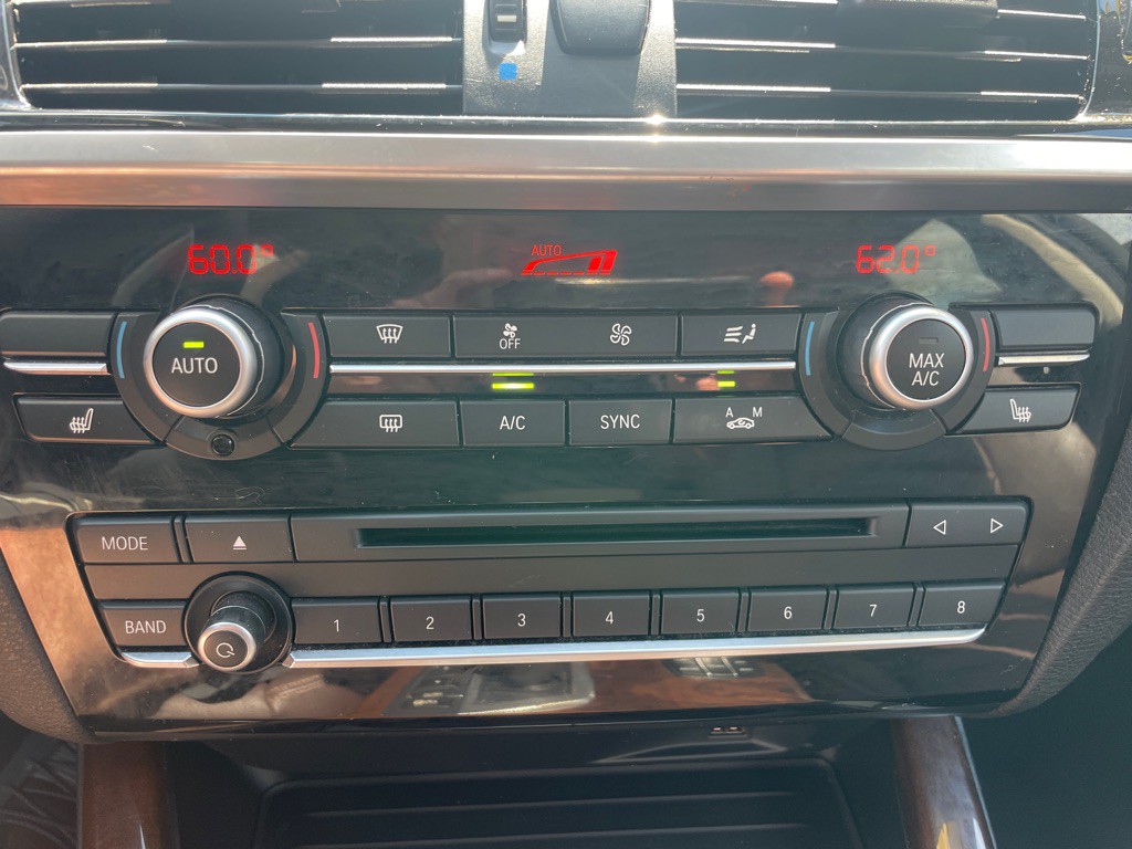 2017 BMW X3 Image 31