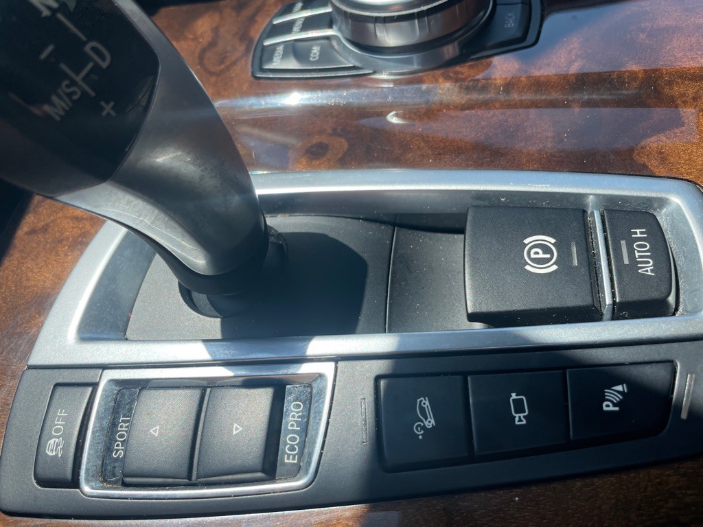2017 BMW X3 Image 32
