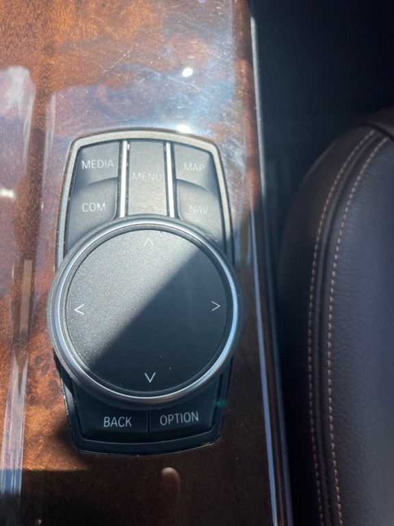2017 BMW X3 Image 33
