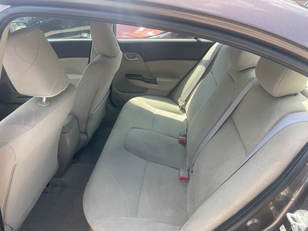 2012 Honda Civic Image 10