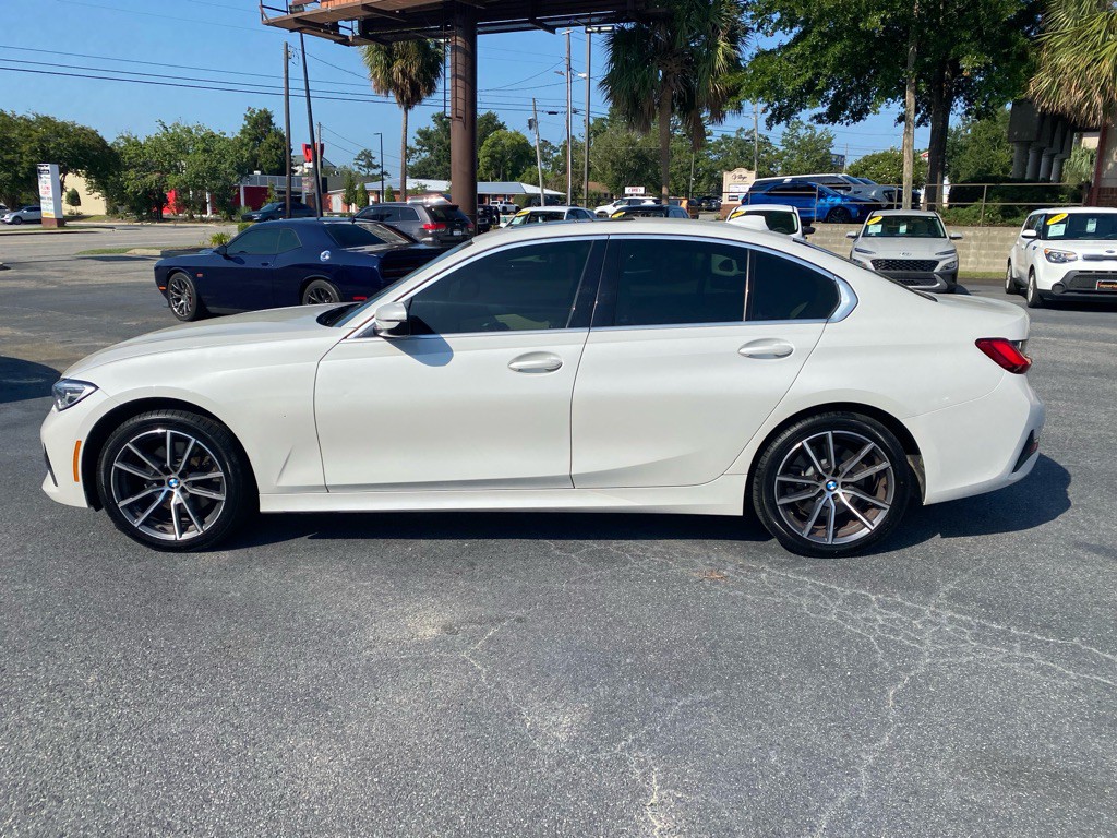 2021 BMW 3 Series Image 3