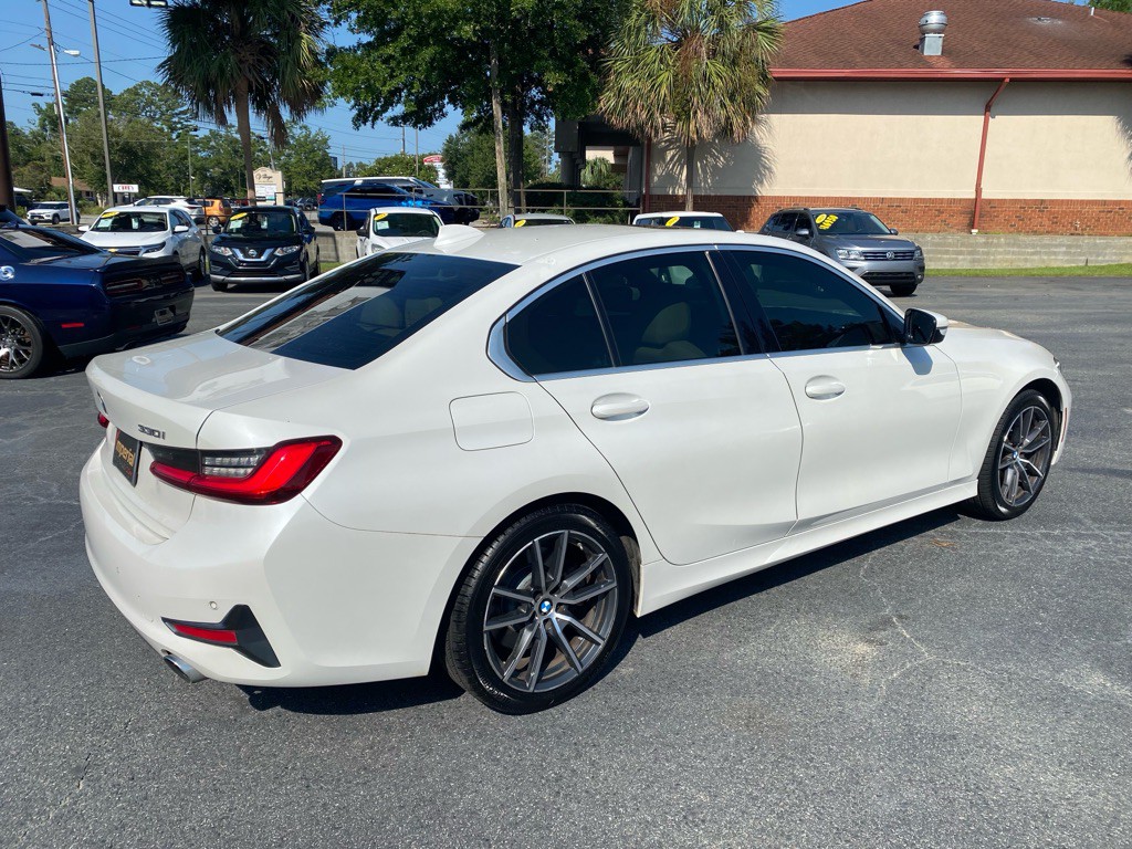 2021 BMW 3 Series Image 8