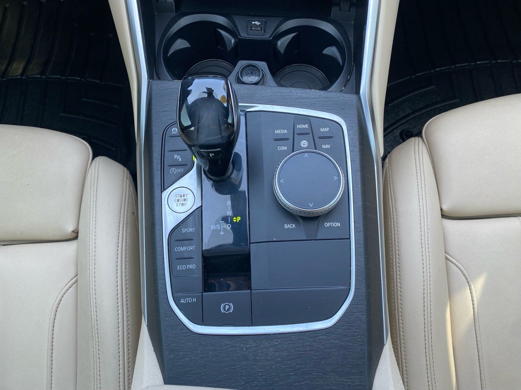 2021 BMW 3 Series Image 24