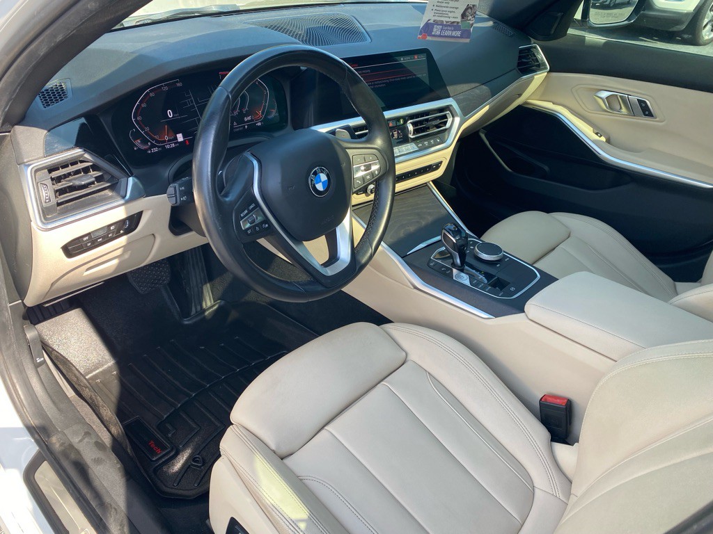 2021 BMW 3 Series Image 30