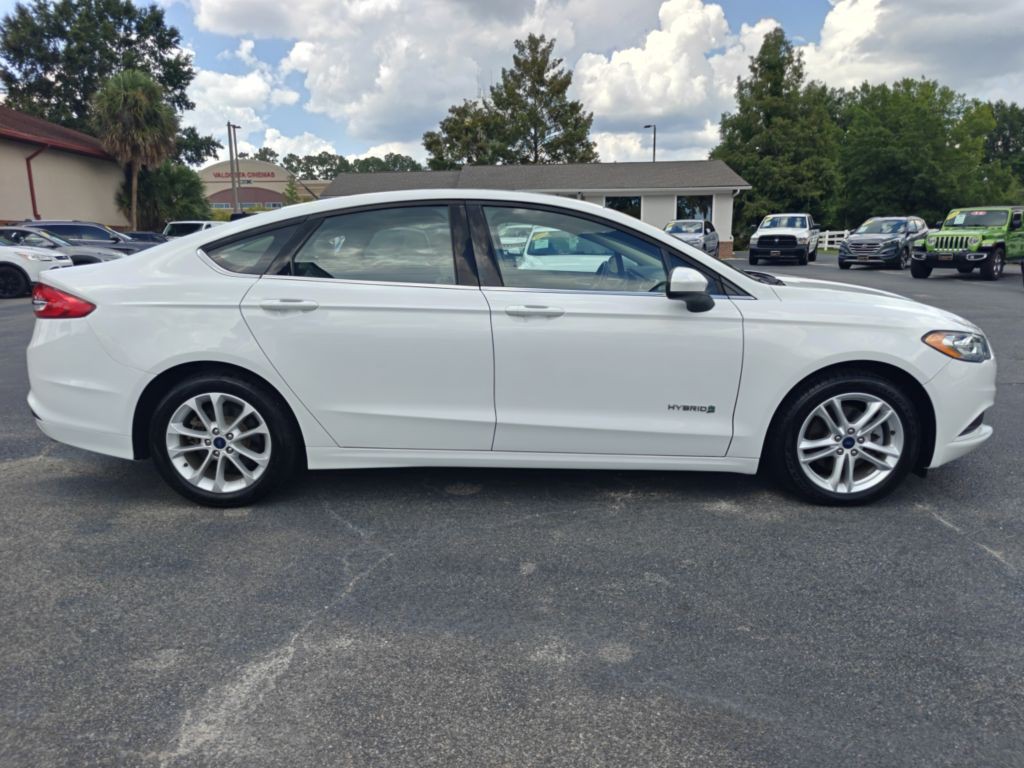 2018 Ford Fusion Image 2