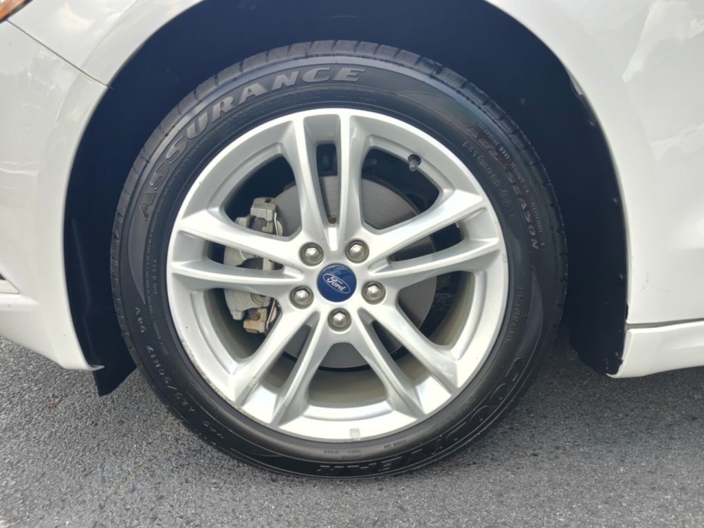 2018 Ford Fusion Image 13