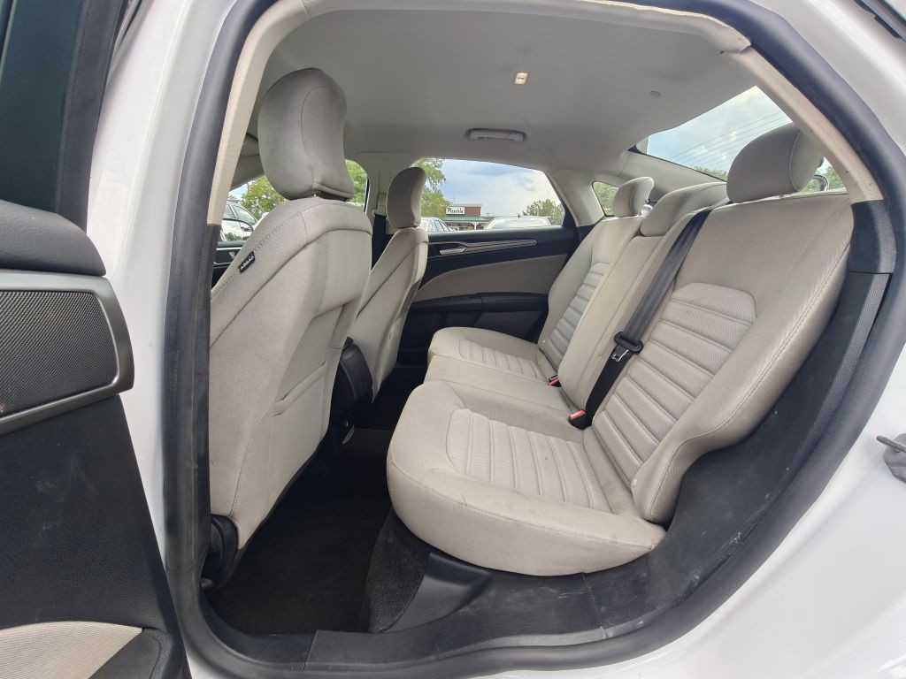 2018 Ford Fusion Image 23