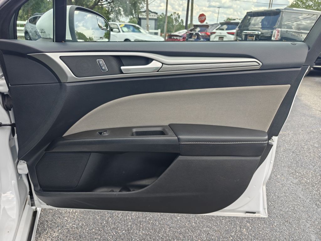 2018 Ford Fusion Image 36