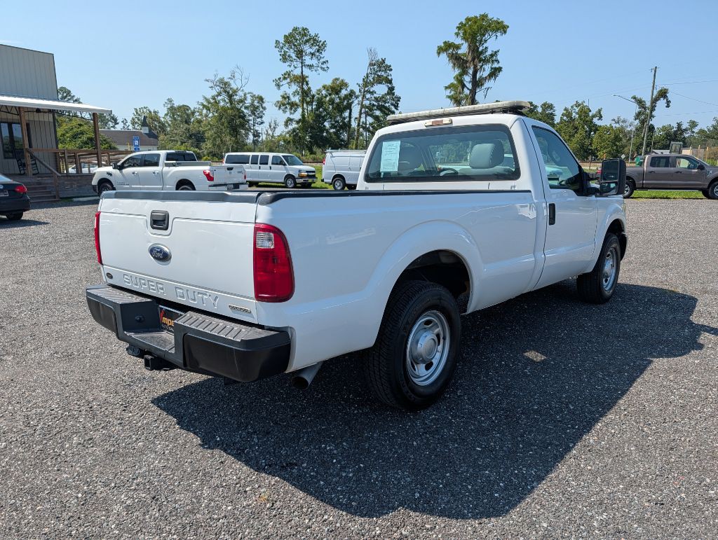 2013 Ford F-250 Image 2