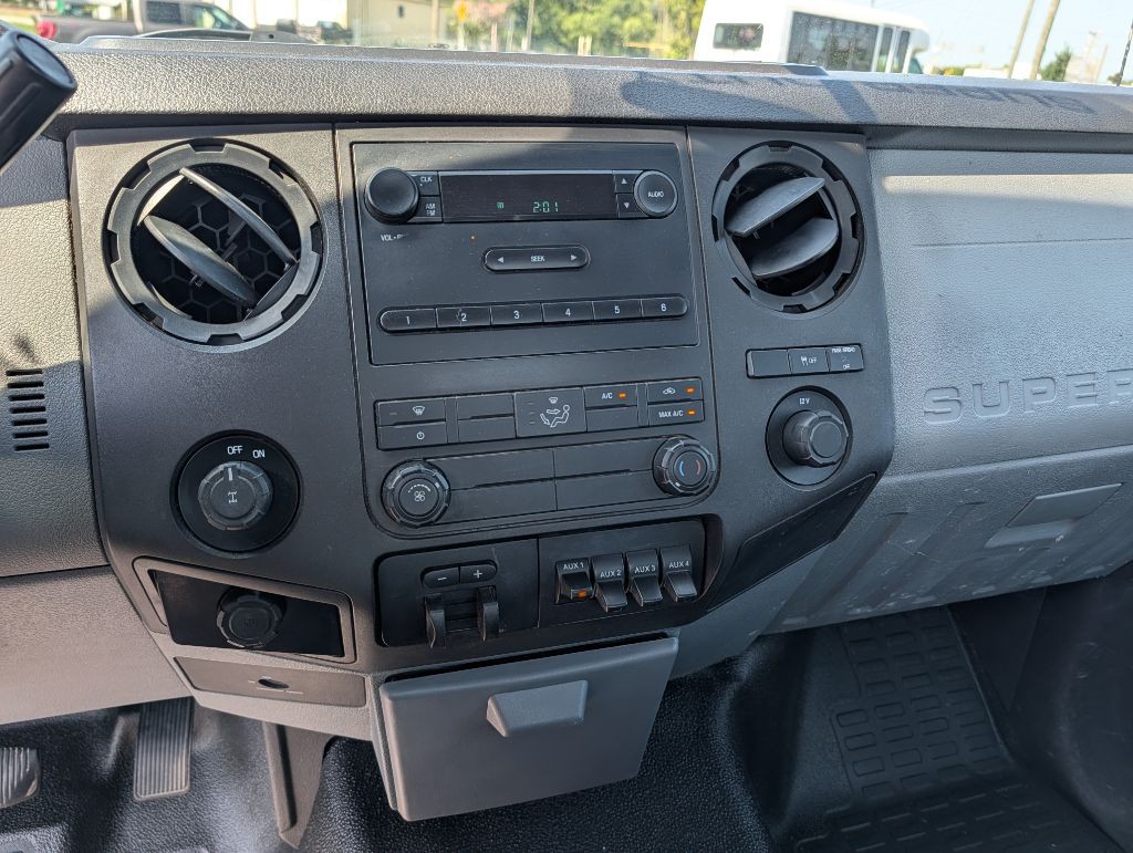 2013 Ford F-250 Image 17
