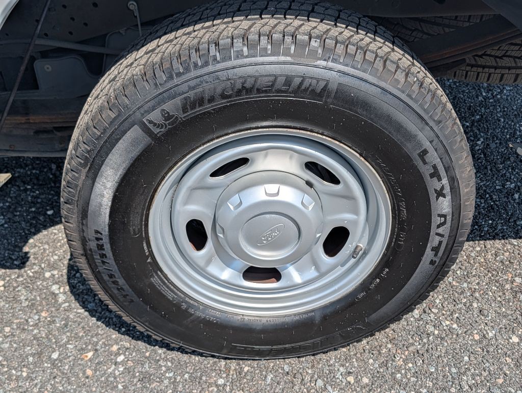 2013 Ford F-250 Image 24