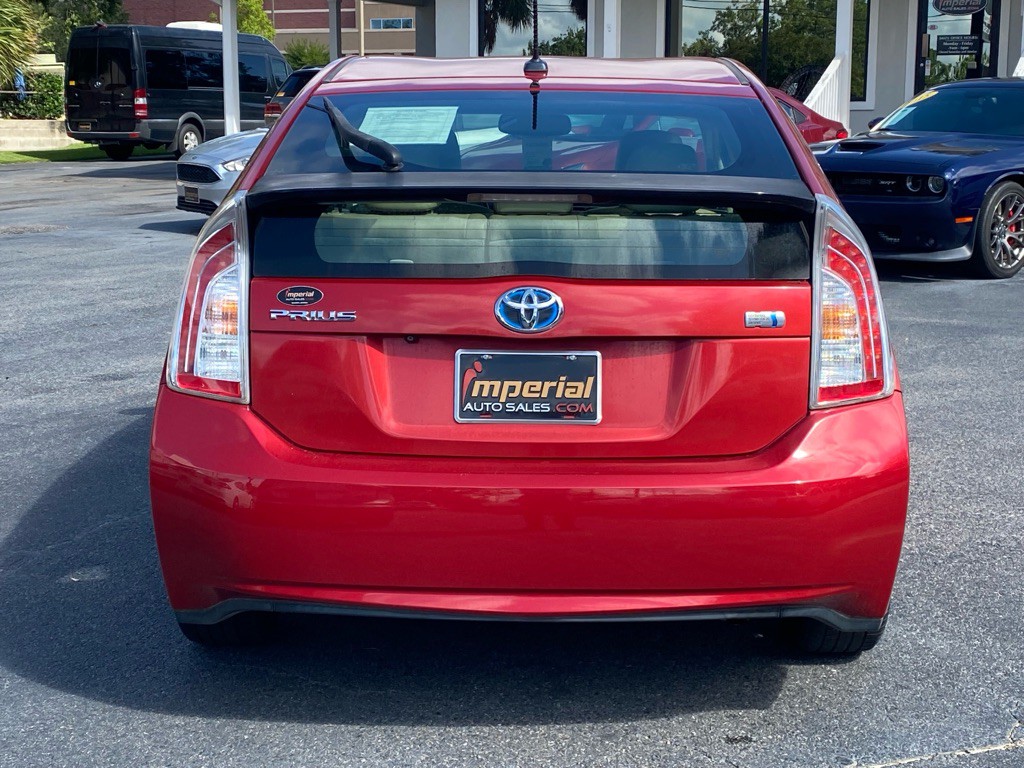 2012 Toyota Prius Image 8