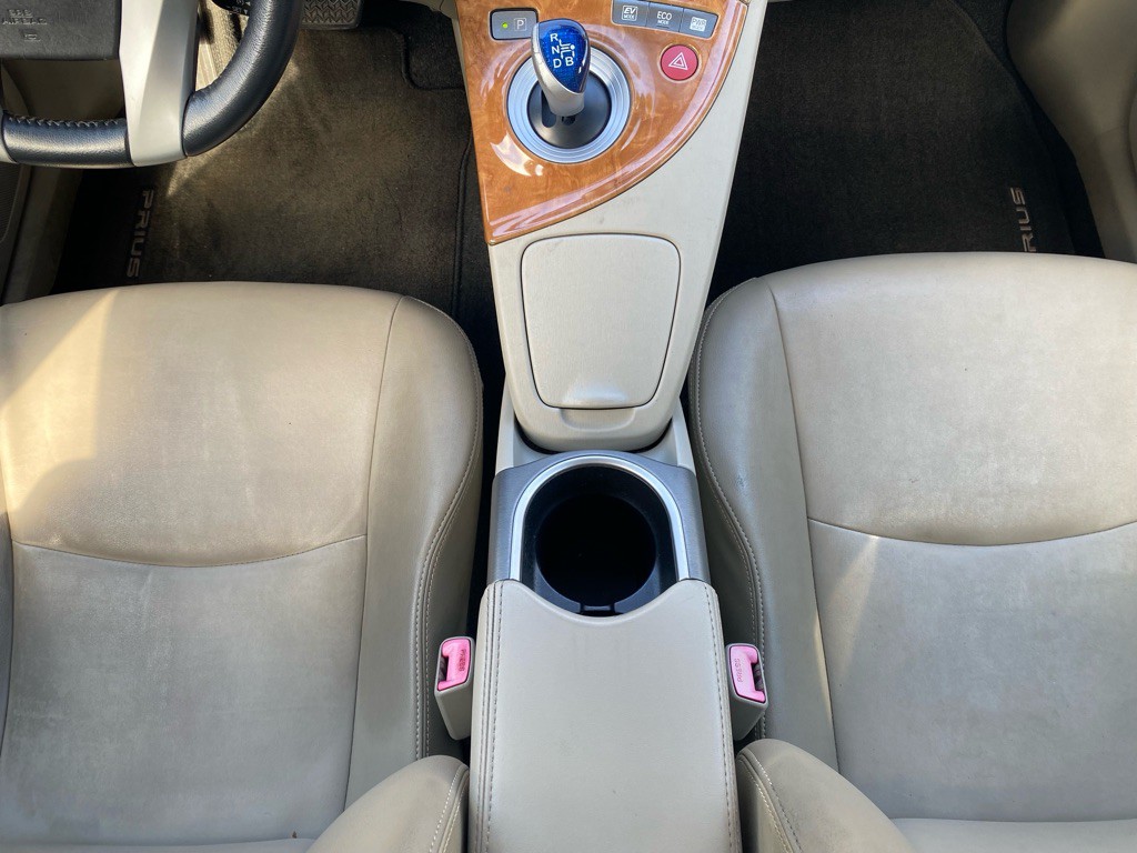 2012 Toyota Prius Image 23