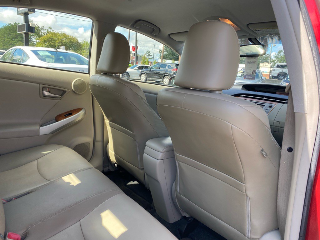 2012 Toyota Prius Image 46