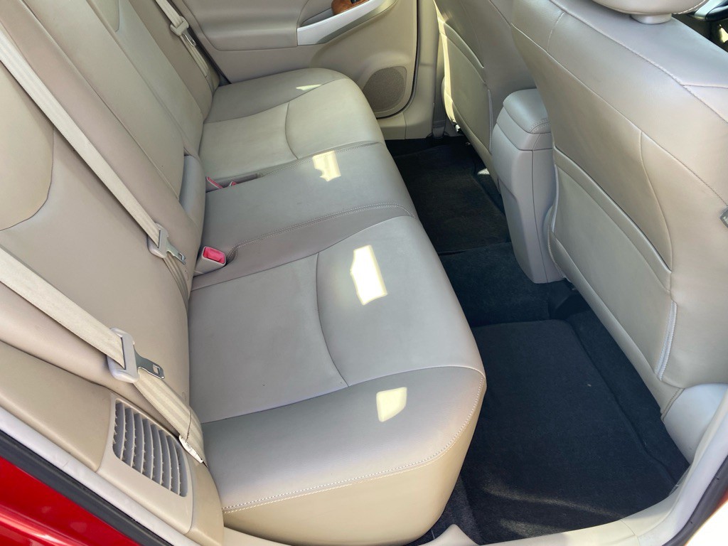 2012 Toyota Prius Image 48