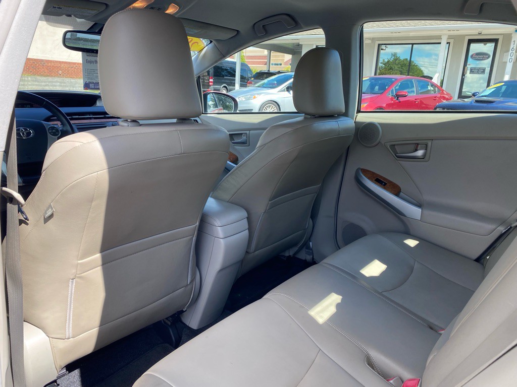 2012 Toyota Prius Image 61