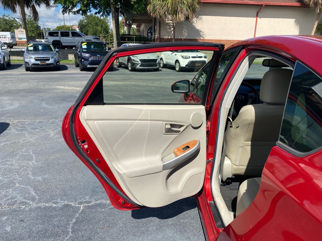 2012 Toyota Prius Image 62