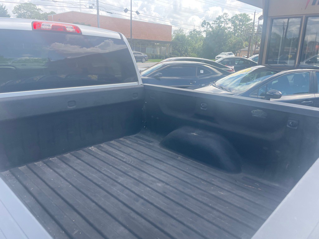 2015 GMC Sierra 1500 Image 9
