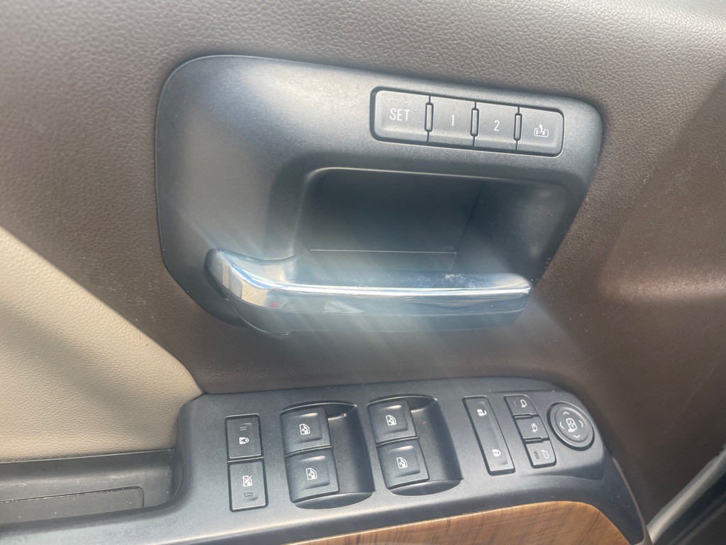 2015 GMC Sierra 1500 Image 17