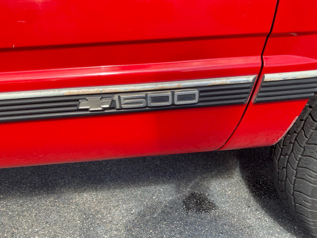 1996 Chevrolet C/K Image 13