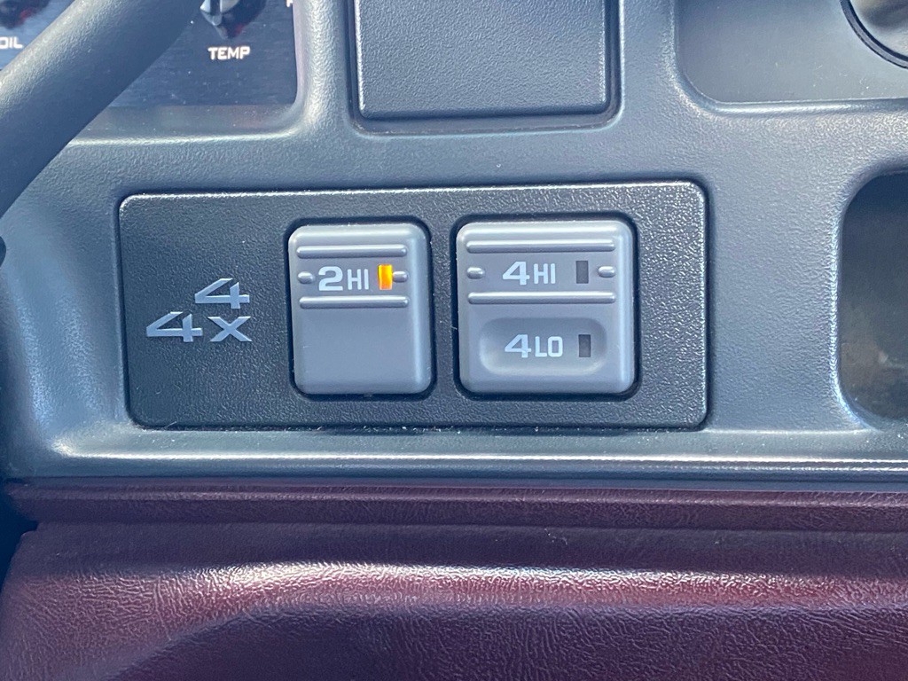1996 Chevrolet C/K Image 20