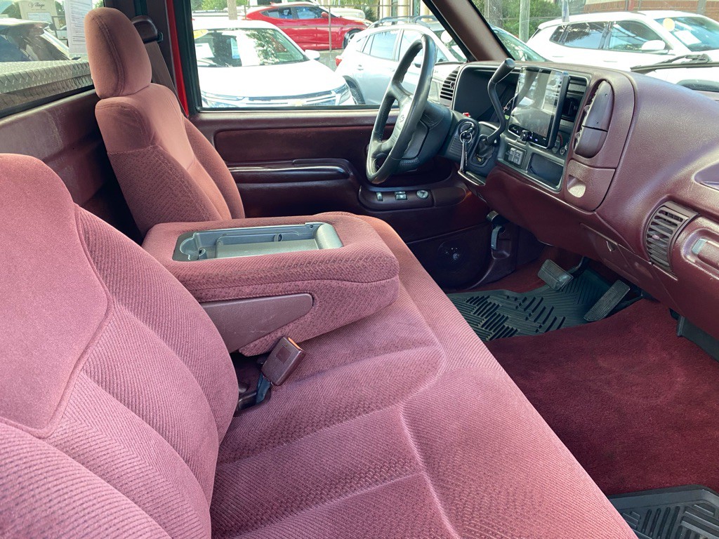1996 Chevrolet C/K Image 35