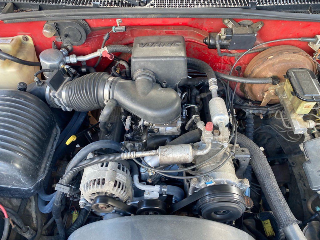 1996 Chevrolet C/K Image 38