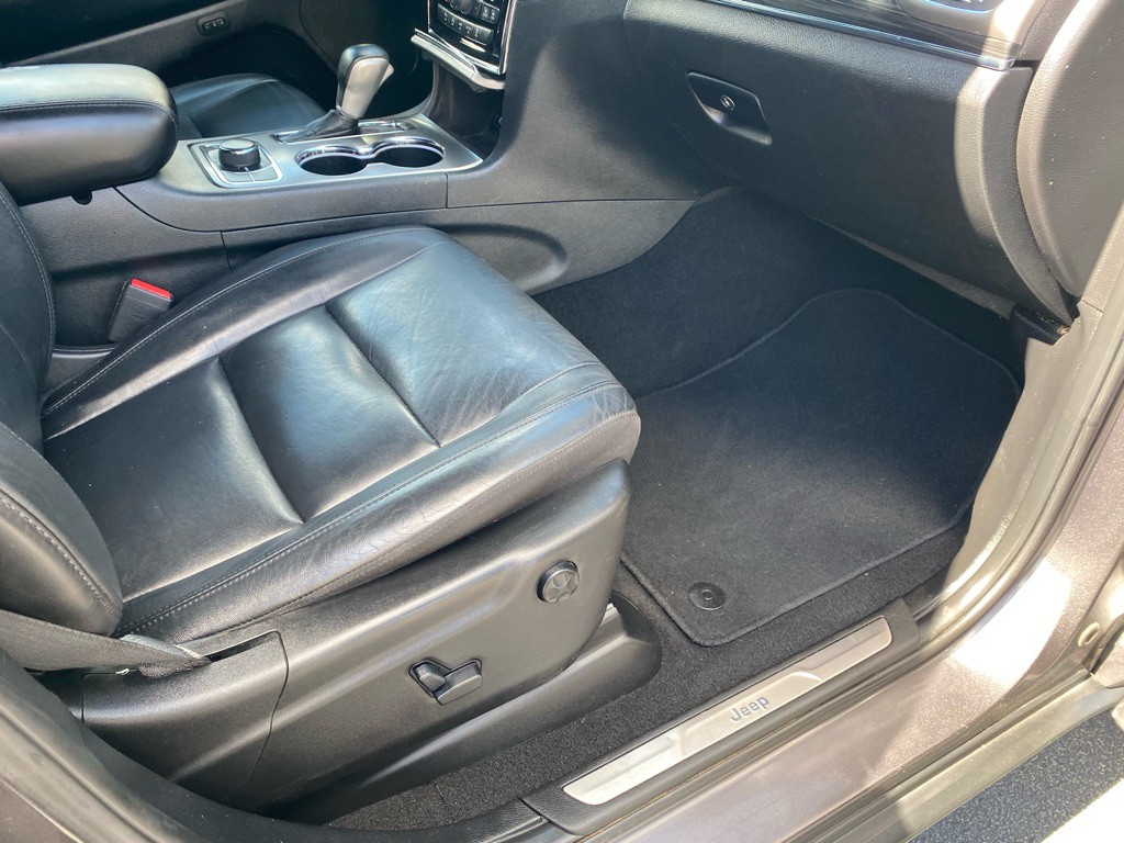 2019 Jeep Grand Cherokee Image 44
