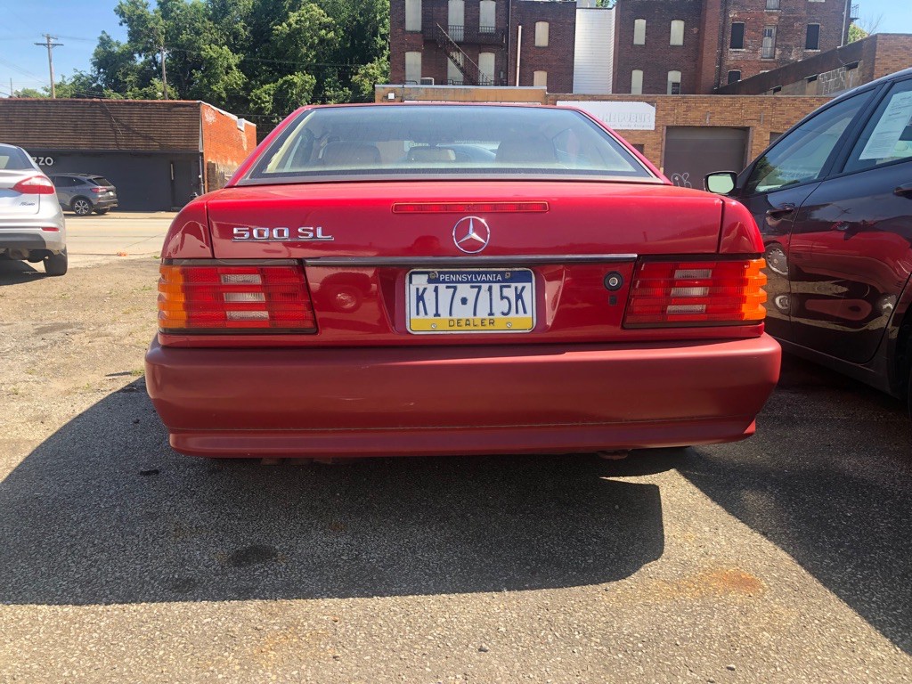 1990 Mercedes-Benz SL-Class Image 2