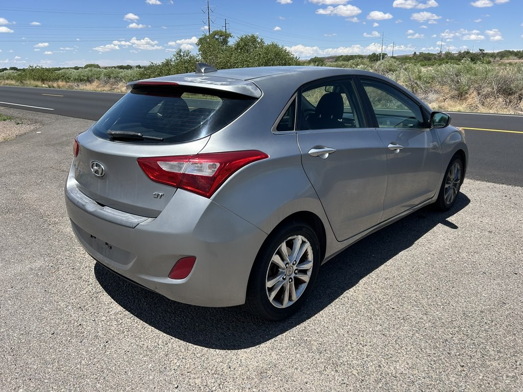 2013 Hyundai Elantra Image 7