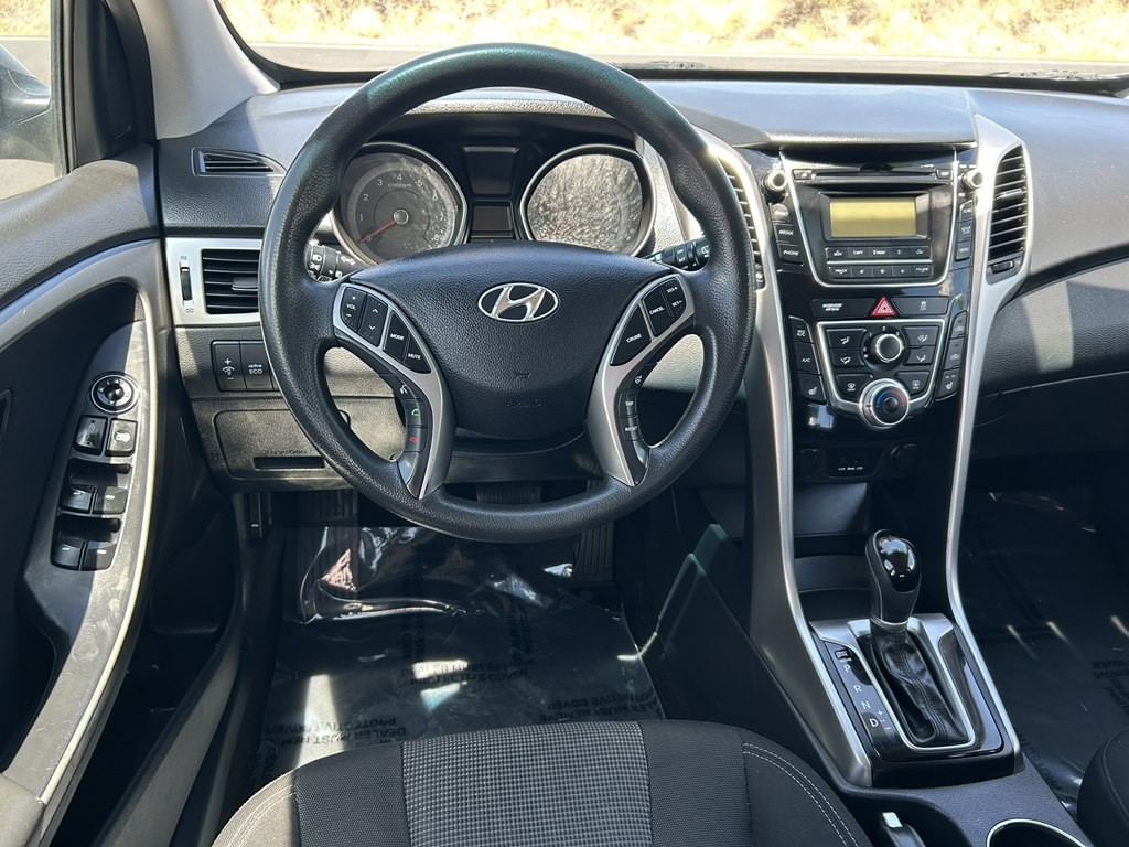 2013 Hyundai Elantra Image 11