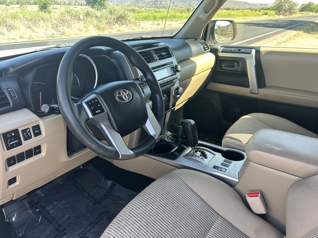 2012 Toyota 4Runner Image 9