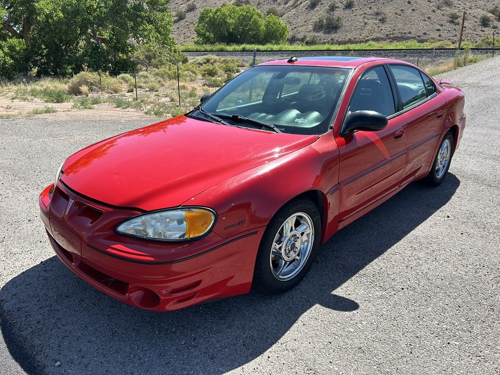 2003 Pontiac Grand Am Image 3