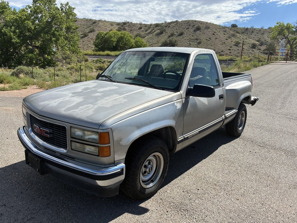1998 GMC Sierra Image 3