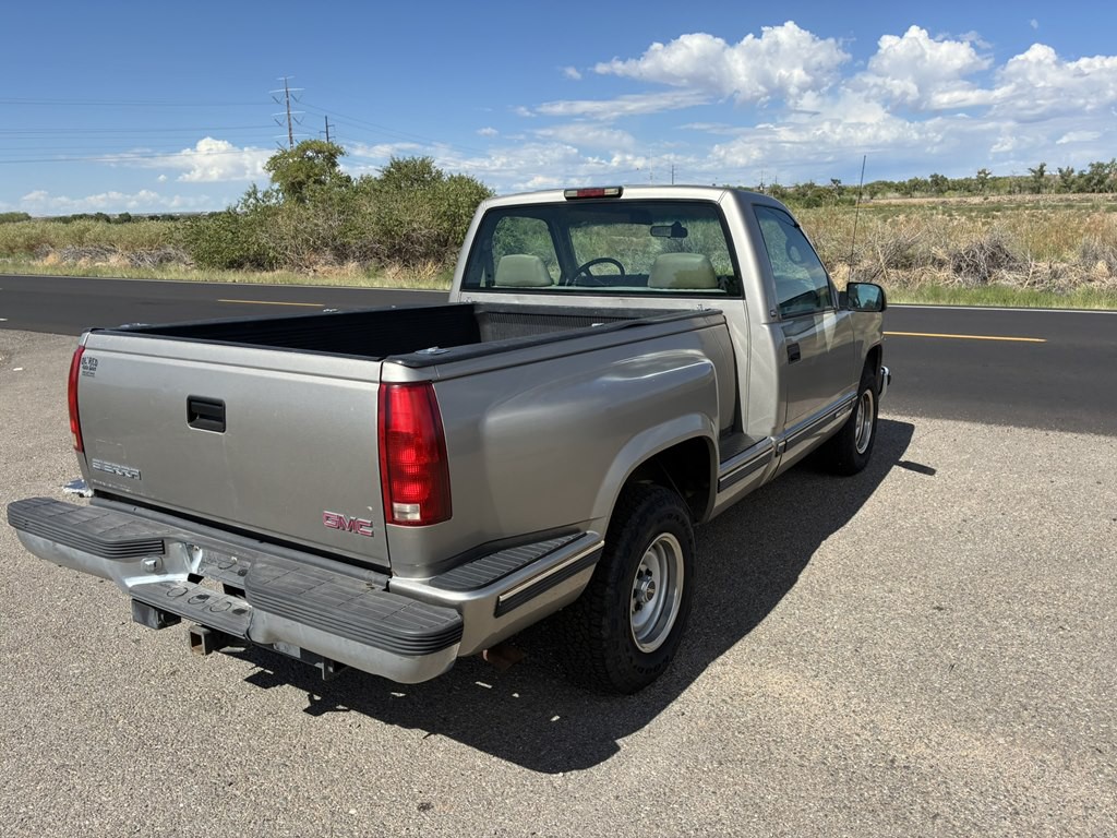 1998 GMC Sierra Image 7