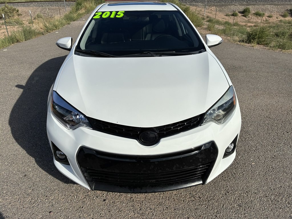 2015 Toyota Corolla Image 2