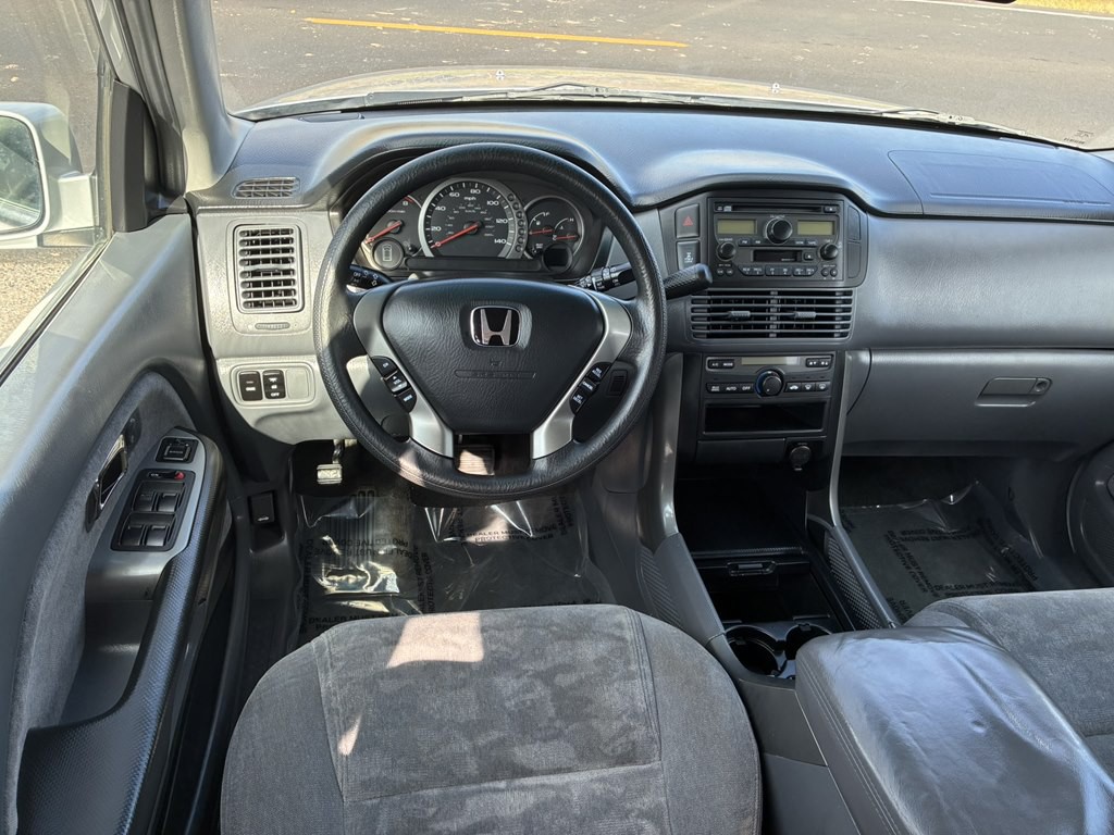 2004 Honda Pilot Image 10