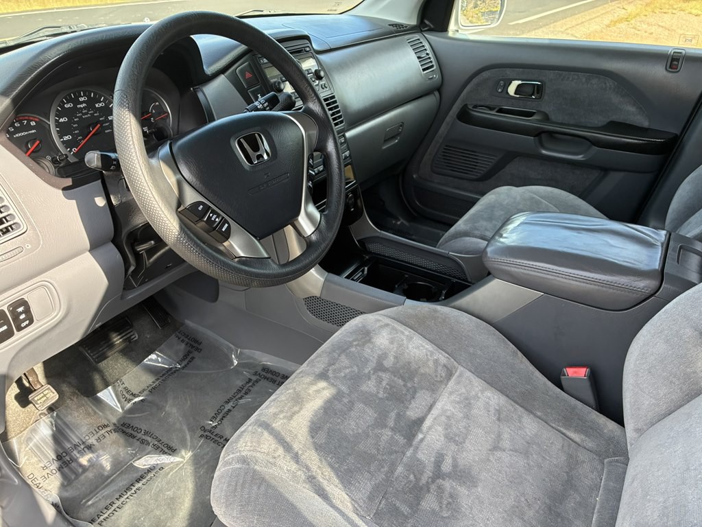 2004 Honda Pilot Image 13
