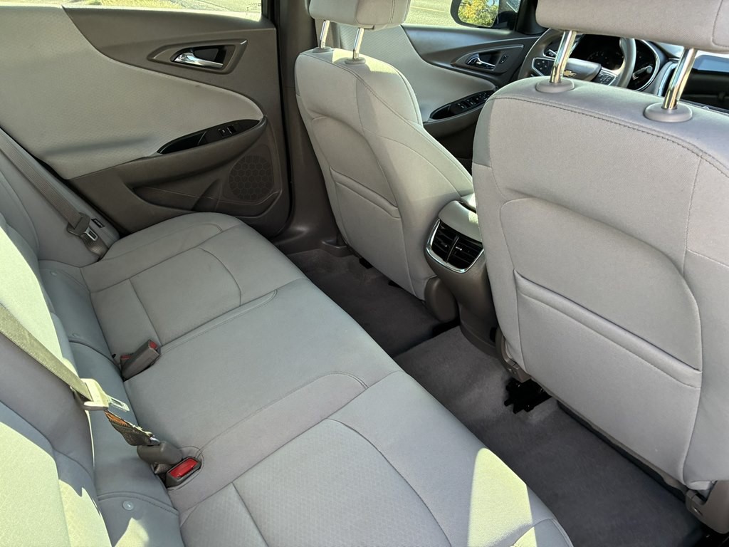 2021 Chevrolet Malibu Image 12
