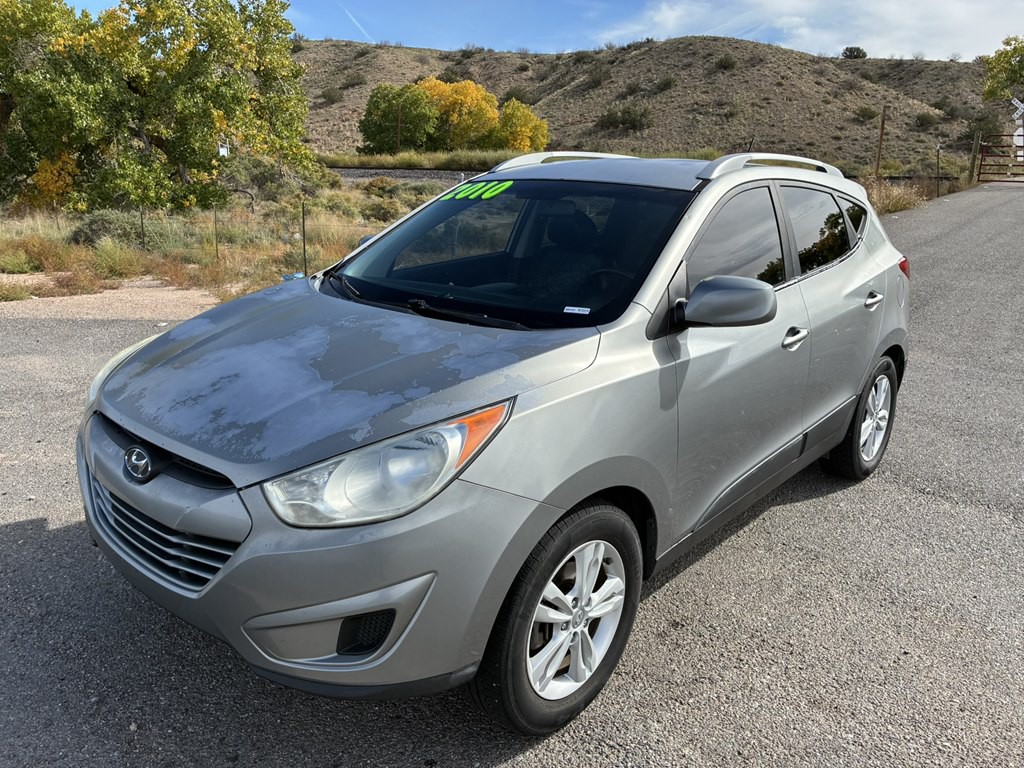 2010 Hyundai Tucson Image 3