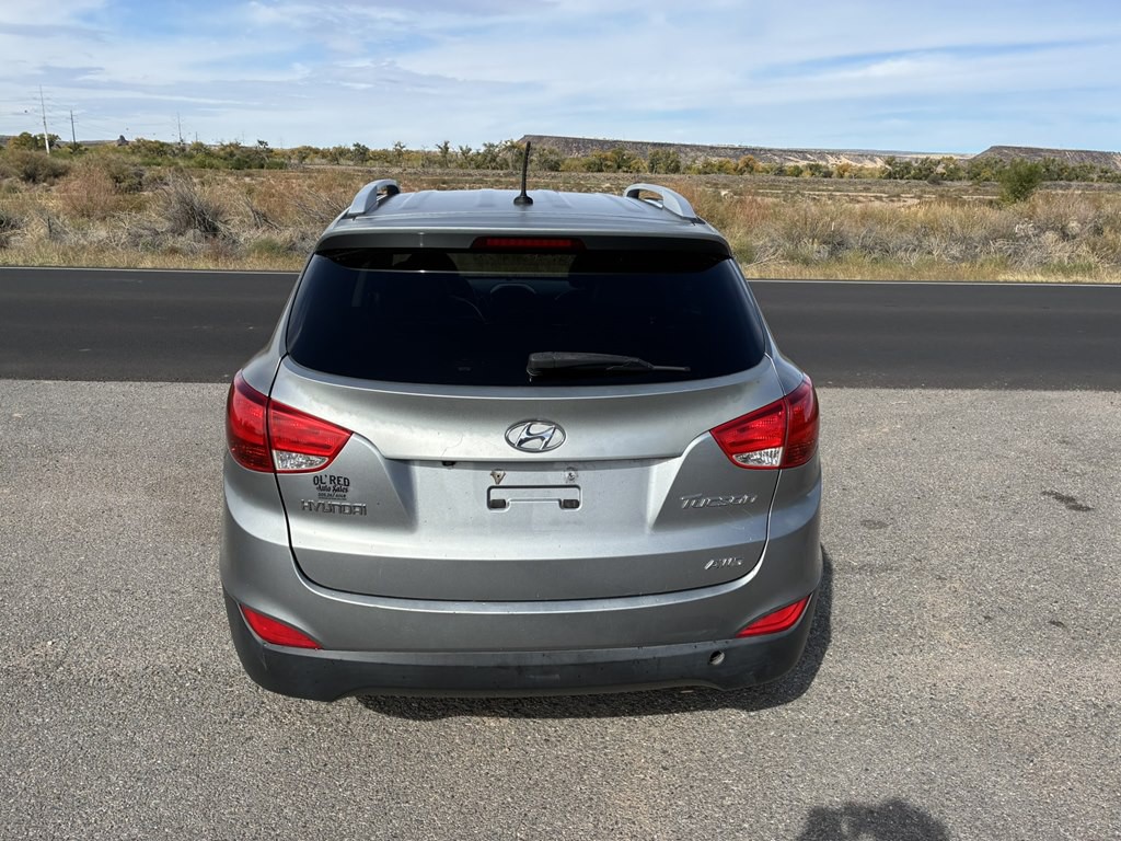 2010 Hyundai Tucson Image 6